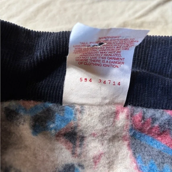 Carhartt “Southwest Look” Washed Denim Blanket-Lined Chore Coat (CB1003) - Picture 5 of 16